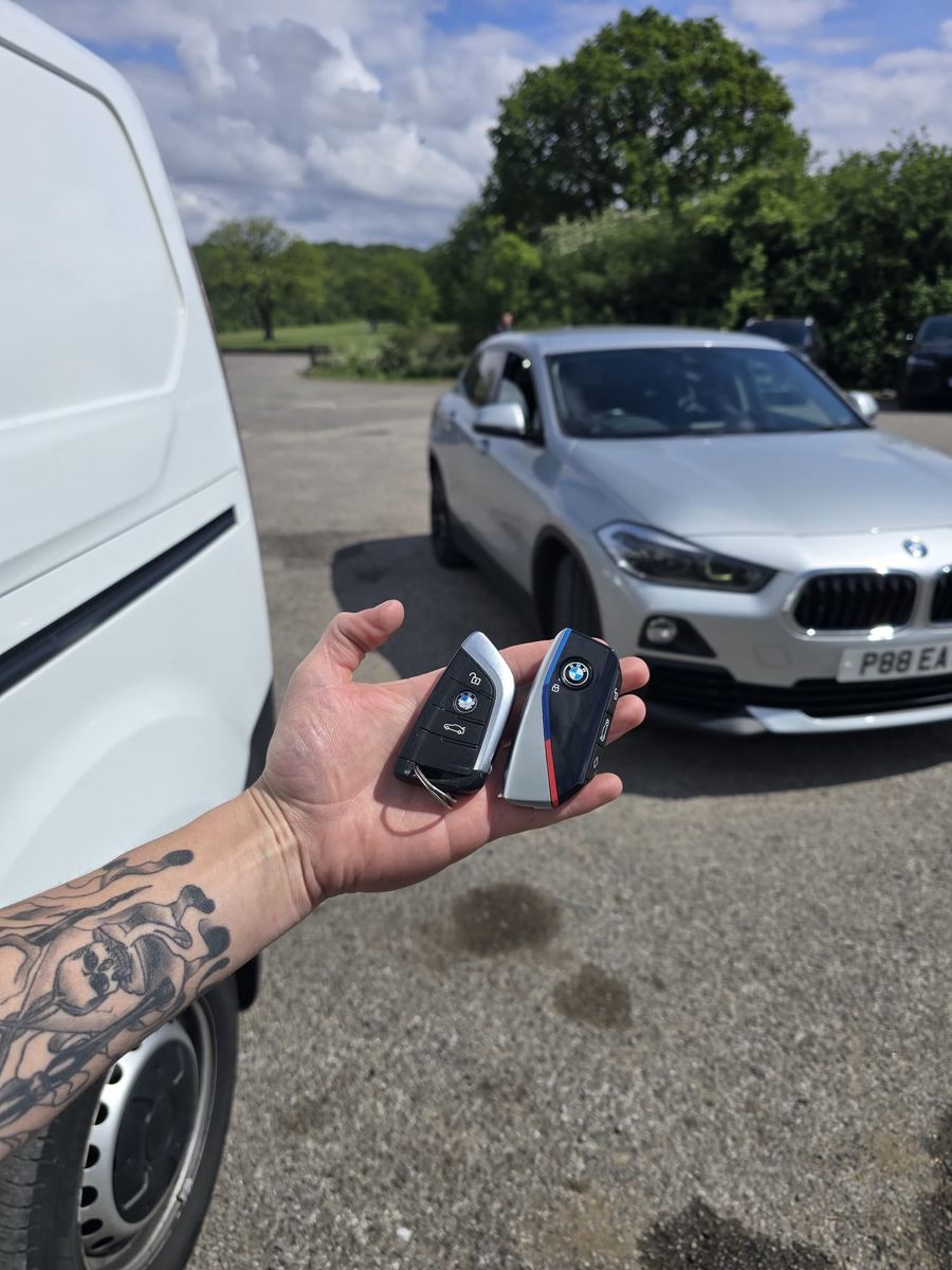 BMW smart key programmed alongside original